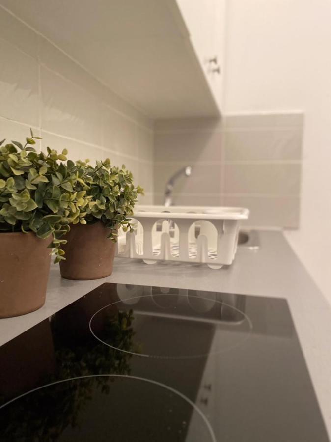 Central Suites Perikleous 53 Down Town Nicosia By Platform 357 ภายนอก รูปภาพ