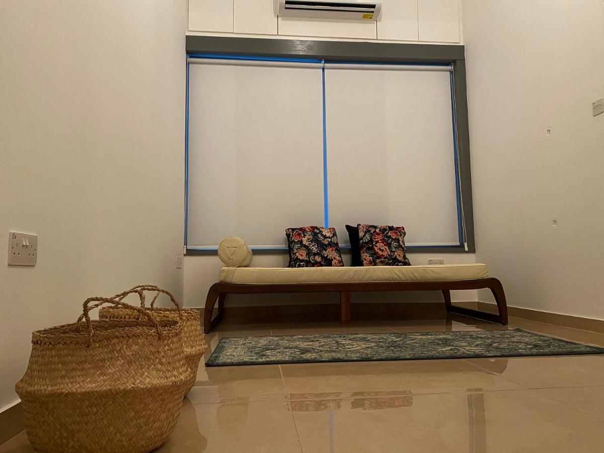 Central Suites Perikleous 53 Down Town Nicosia By Platform 357 ภายนอก รูปภาพ