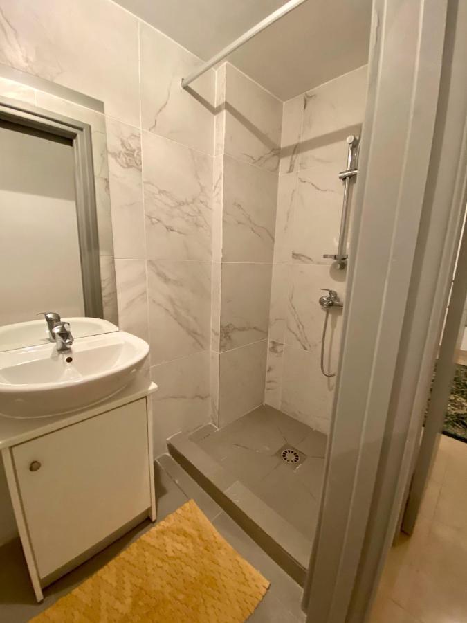 Central Suites Perikleous 53 Down Town Nicosia By Platform 357 ภายนอก รูปภาพ
