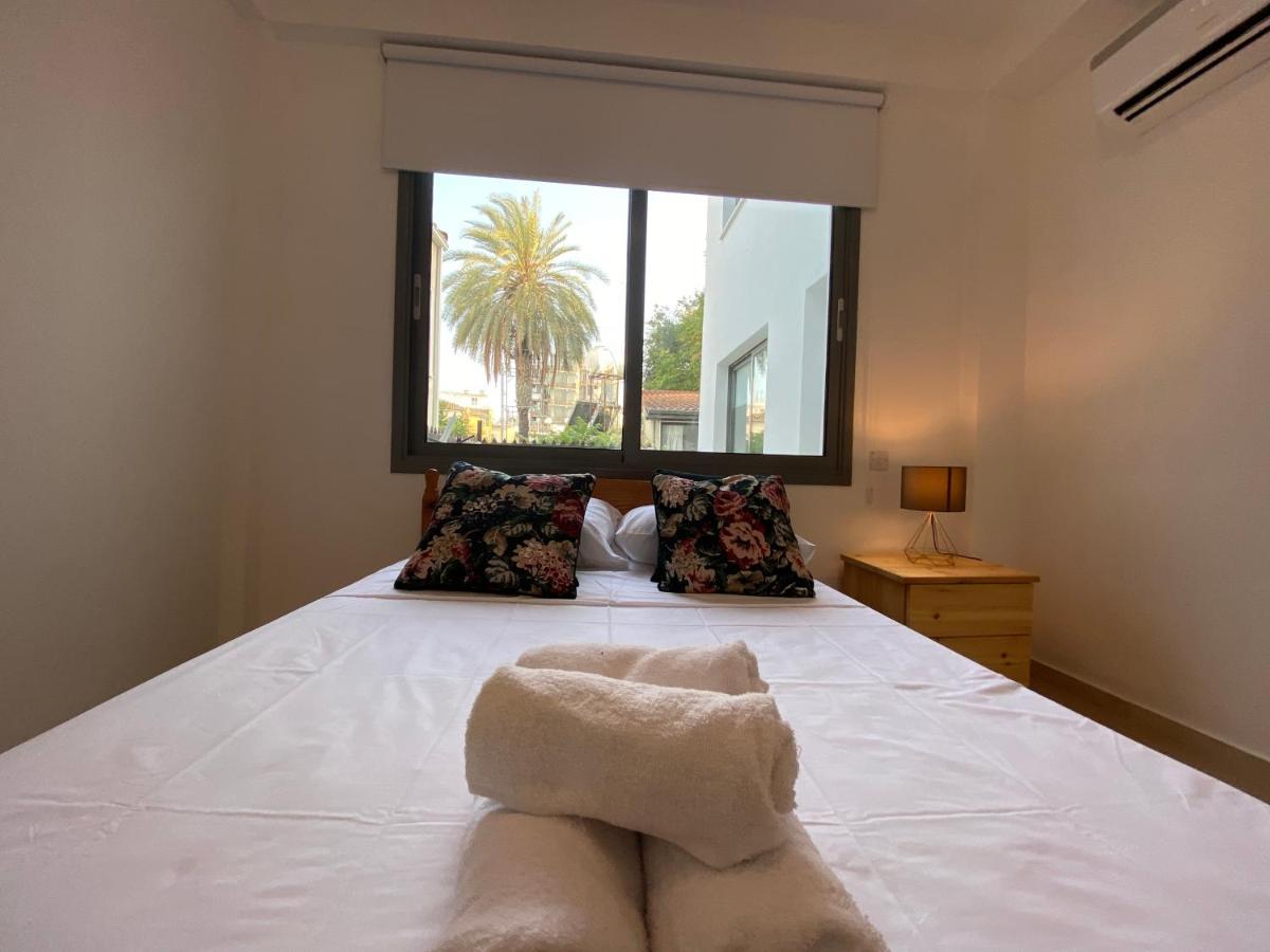 Central Suites Perikleous 53 Down Town Nicosia By Platform 357 ภายนอก รูปภาพ